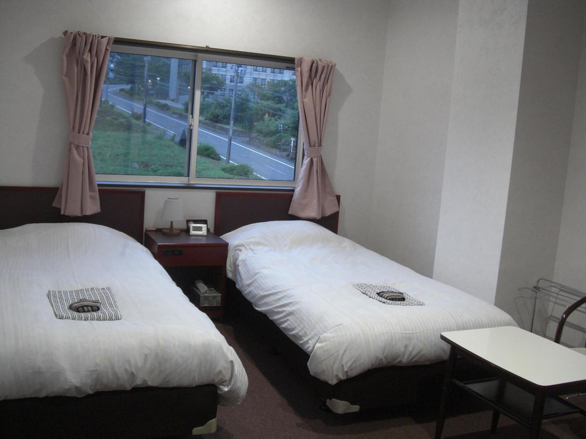 Akakura Yours Inn Myoko Eksteriør billede