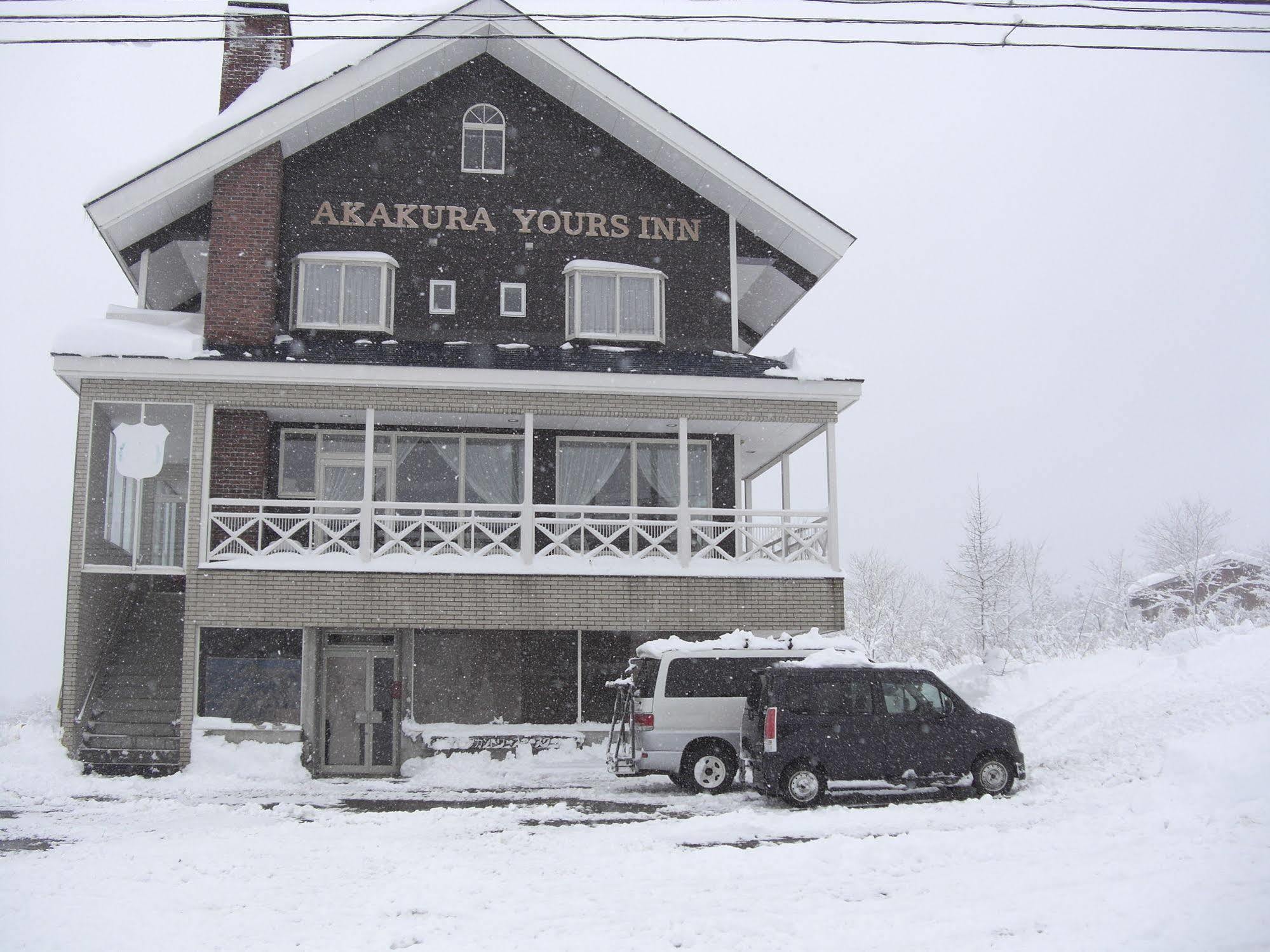 Akakura Yours Inn Myoko Eksteriør billede